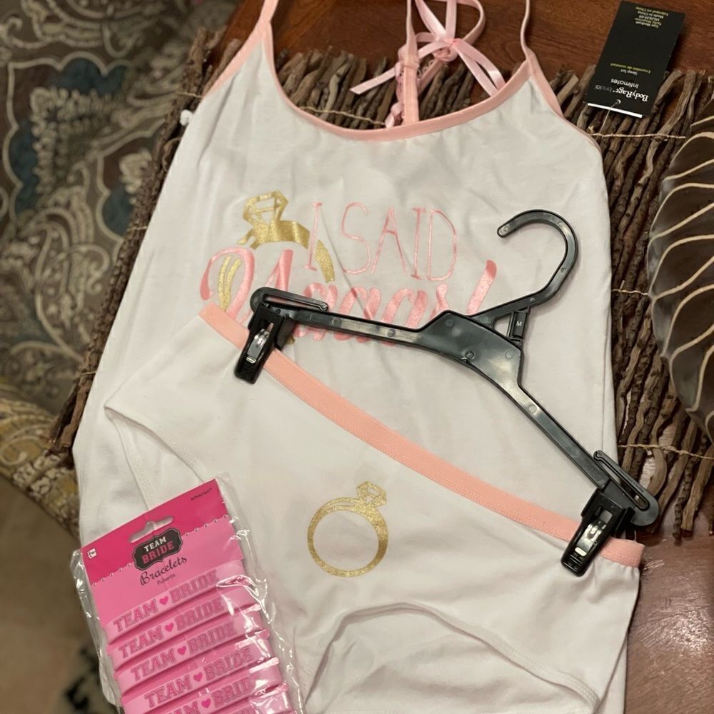 🆕Bachelorette Party Set, SZ M
